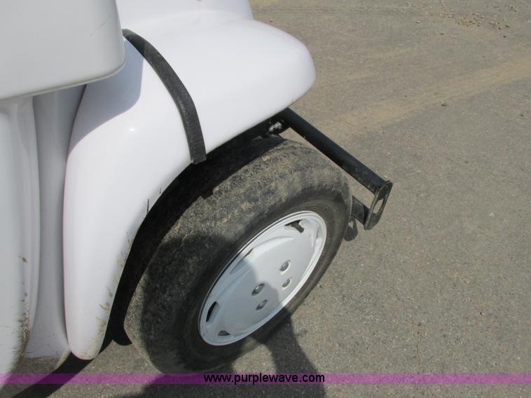 image for item J1761 2008 Gem Car Gem El electric utility cart