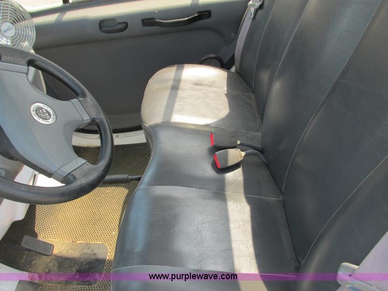 image for item J1761 2008 Gem Car Gem El electric utility cart