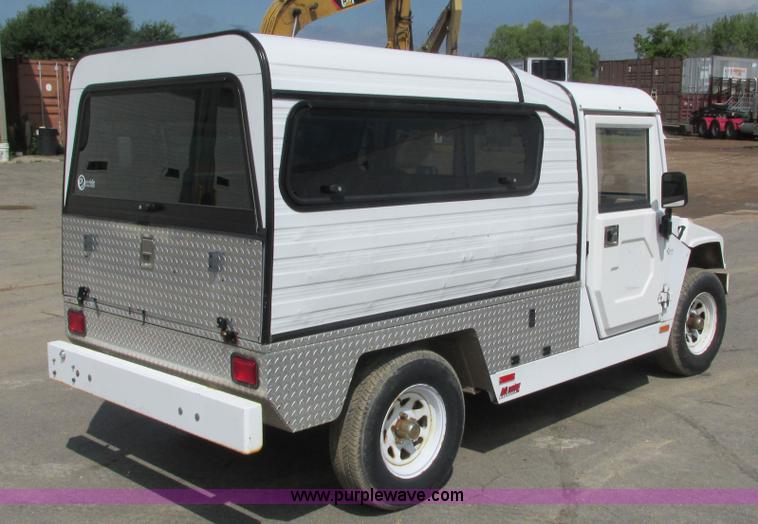 image for item J1762 2009 E-Ride Industries electric utility cart