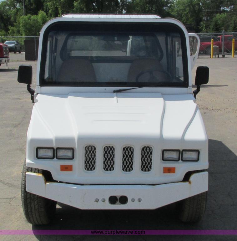 image for item J1762 2009 E-Ride Industries electric utility cart