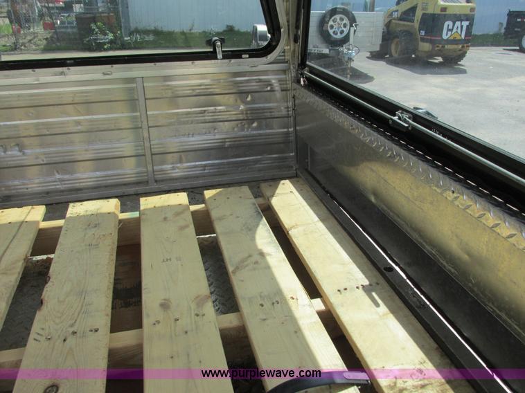 image for item J1762 2009 E-Ride Industries electric utility cart