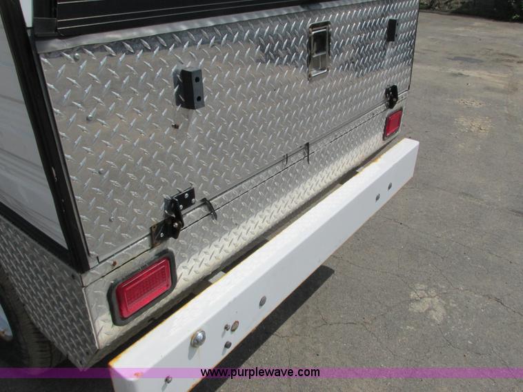 image for item J1762 2009 E-Ride Industries electric utility cart