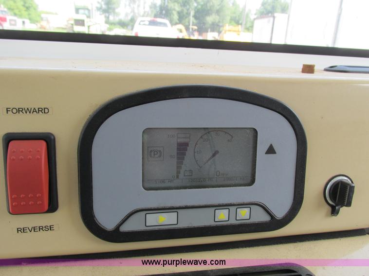 image for item J1762 2009 E-Ride Industries electric utility cart