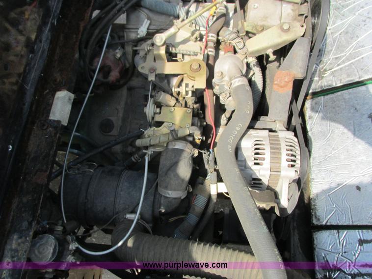 image for item J1763 2002 Cushman Spraytek self-propelled sprayer