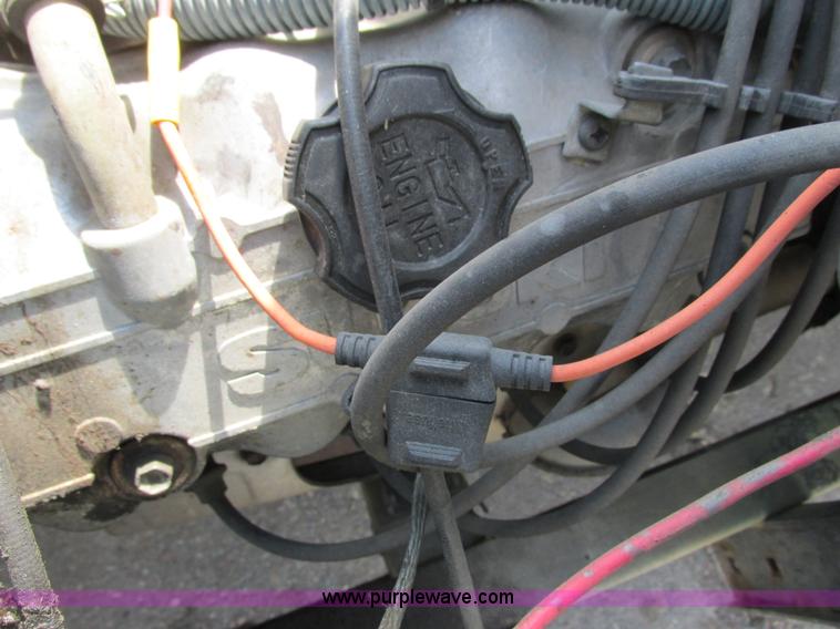 image for item J1763 2002 Cushman Spraytek self-propelled sprayer