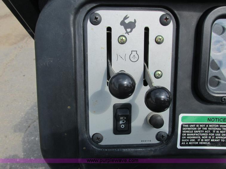 image for item J1763 2002 Cushman Spraytek self-propelled sprayer