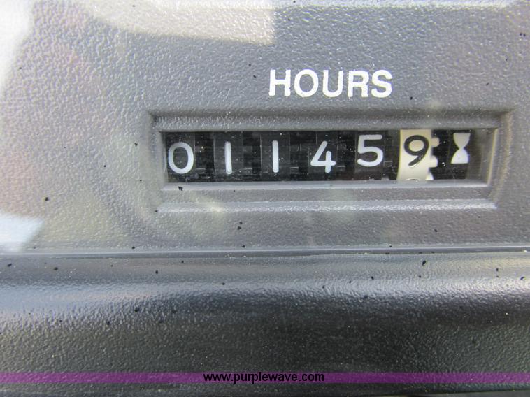 image for item J1763 2002 Cushman Spraytek self-propelled sprayer