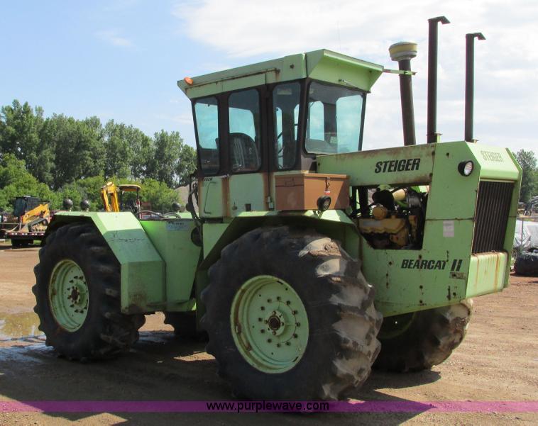 image for item J1764 1974 Steiger Bearcat II 4WD tractor