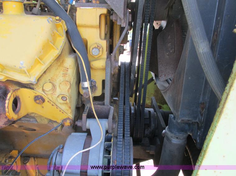 image for item J1764 1974 Steiger Bearcat II 4WD tractor