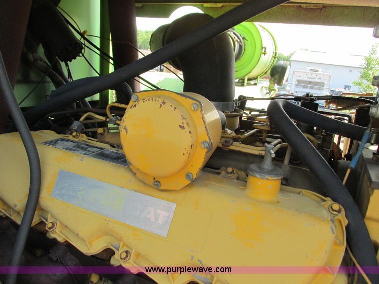 image for item J1764 1974 Steiger Bearcat II 4WD tractor