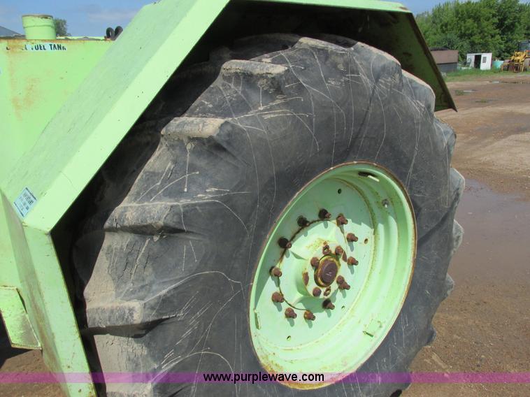 image for item J1764 1974 Steiger Bearcat II 4WD tractor