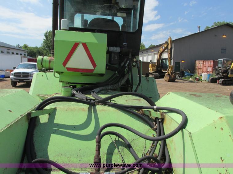 image for item J1764 1974 Steiger Bearcat II 4WD tractor