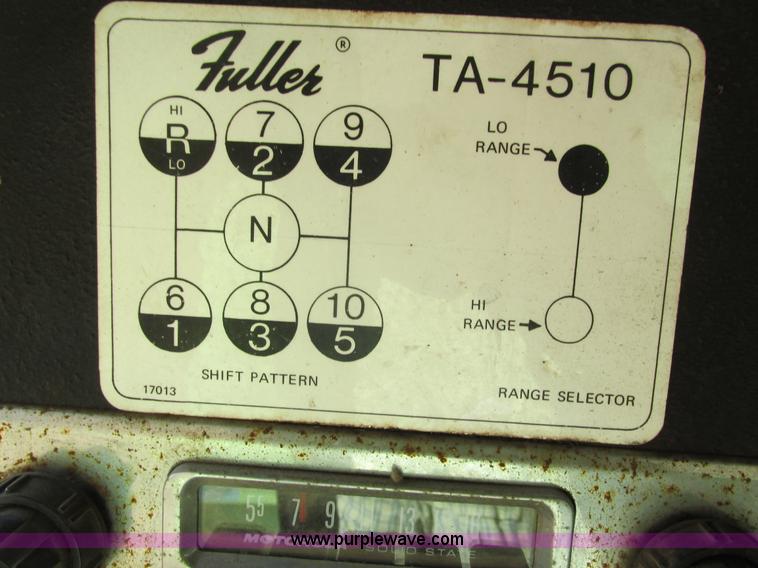 image for item J1764 1974 Steiger Bearcat II 4WD tractor