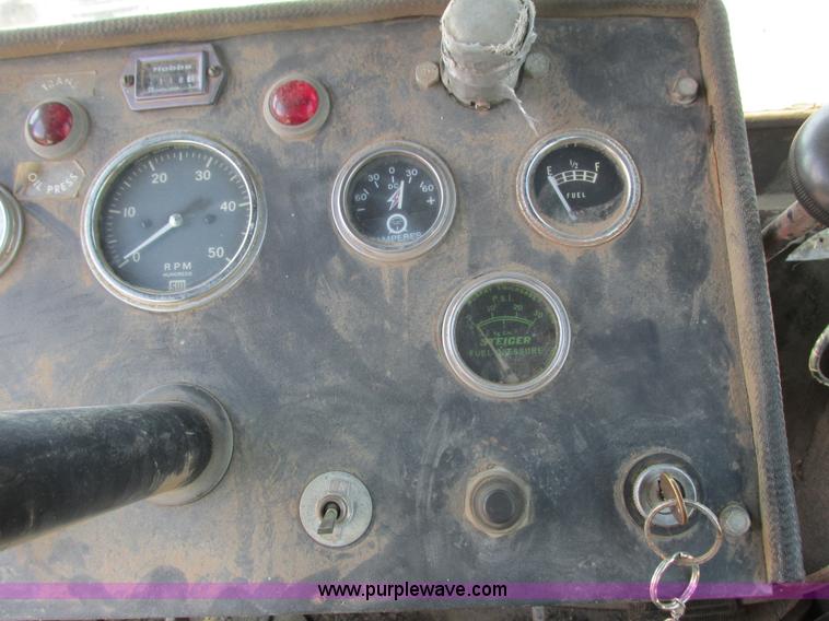 image for item J1764 1974 Steiger Bearcat II 4WD tractor