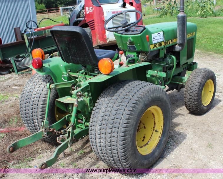 image for item J5891 John Deere 650 utility tractor