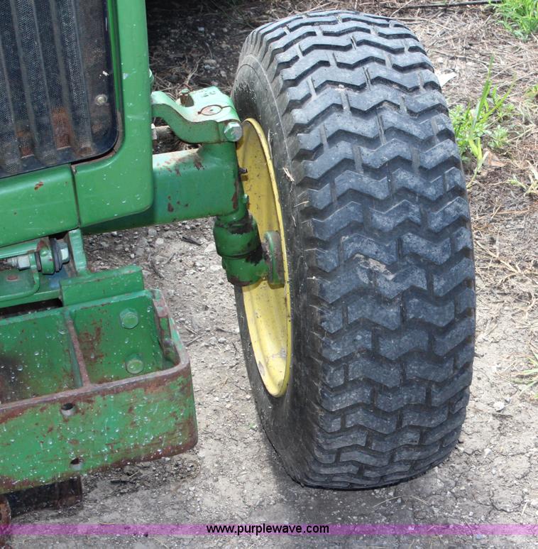 image for item J5891 John Deere 650 utility tractor