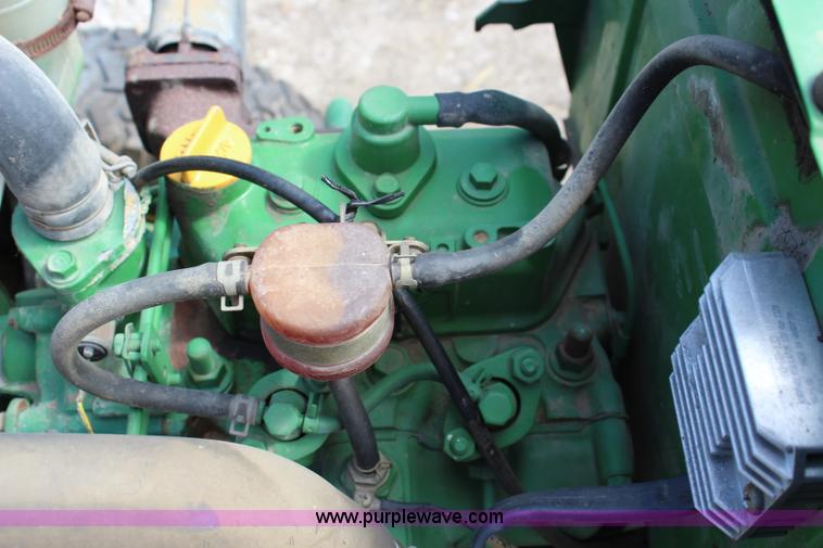 image for item J5891 John Deere 650 utility tractor