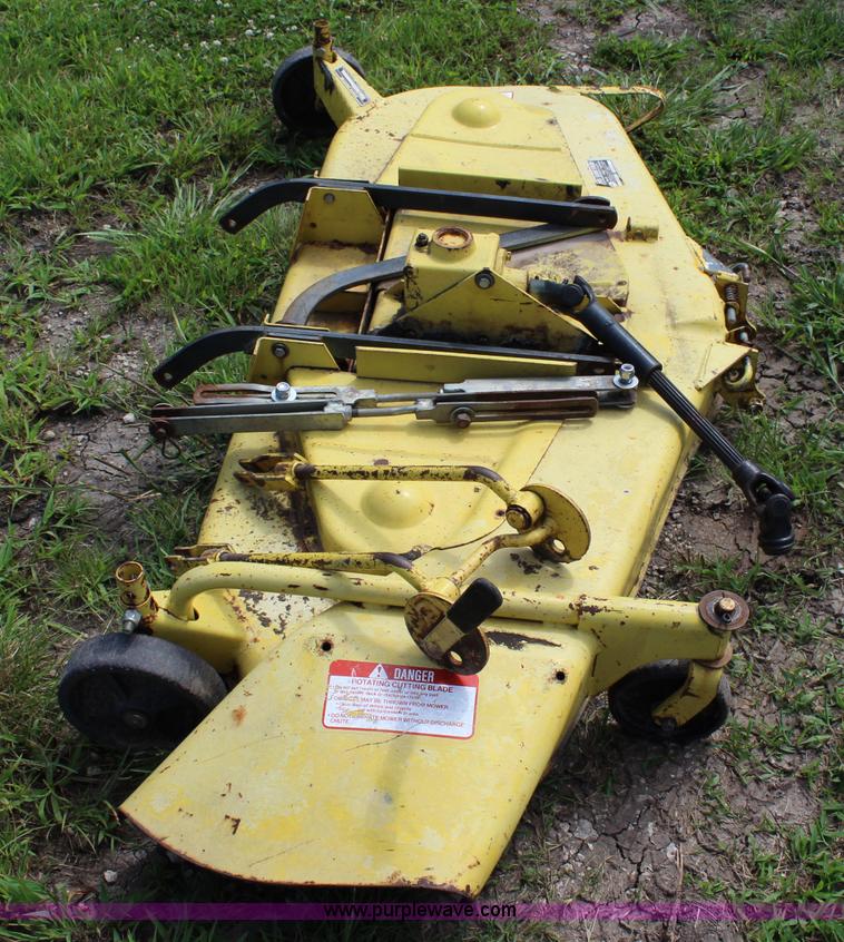 image for item J5891 John Deere 650 utility tractor