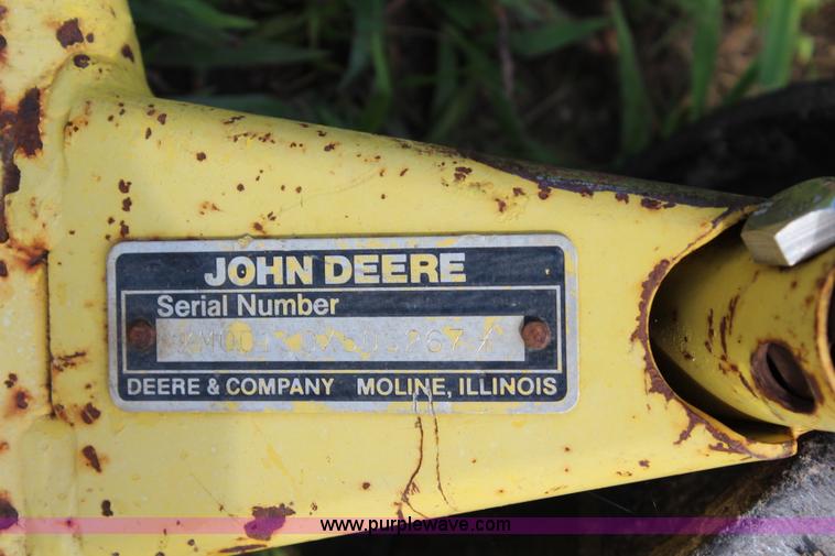 image for item J5891 John Deere 650 utility tractor