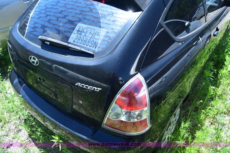 image for item J6602 2008 Hyundai Accent SE