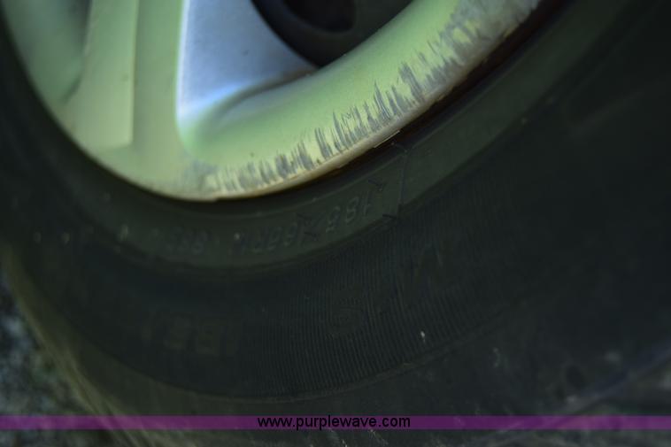 image for item J6602 2008 Hyundai Accent SE