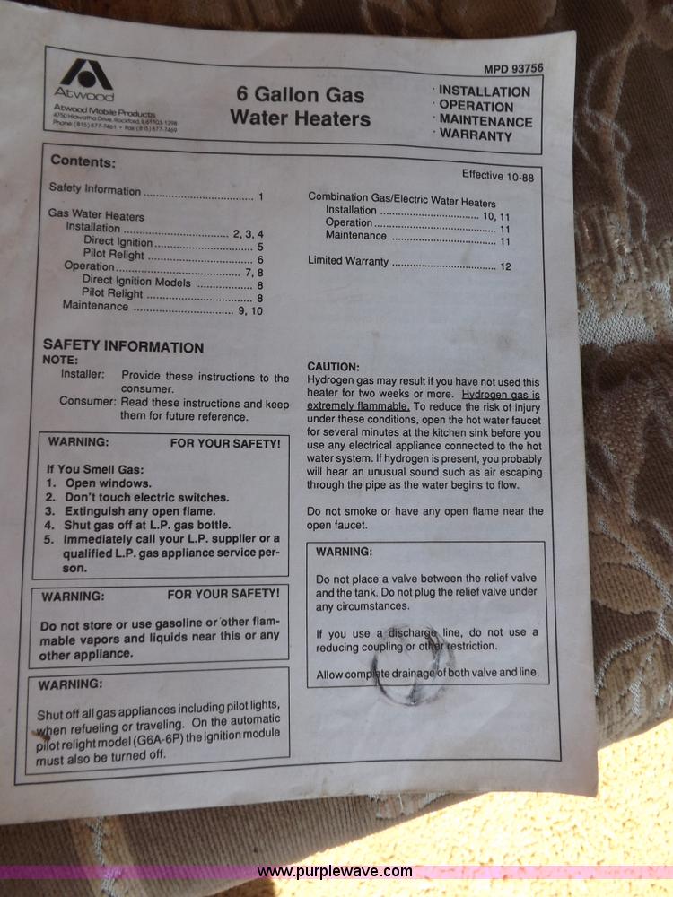 image for item J6940 1988 Ex-Cel Knoble Esquire camper