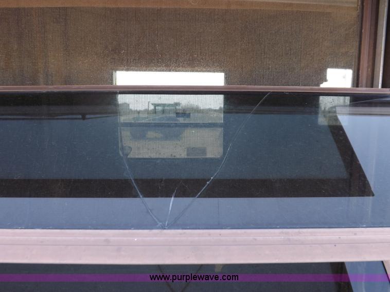 image for item J6940 1988 Ex-Cel Knoble Esquire camper