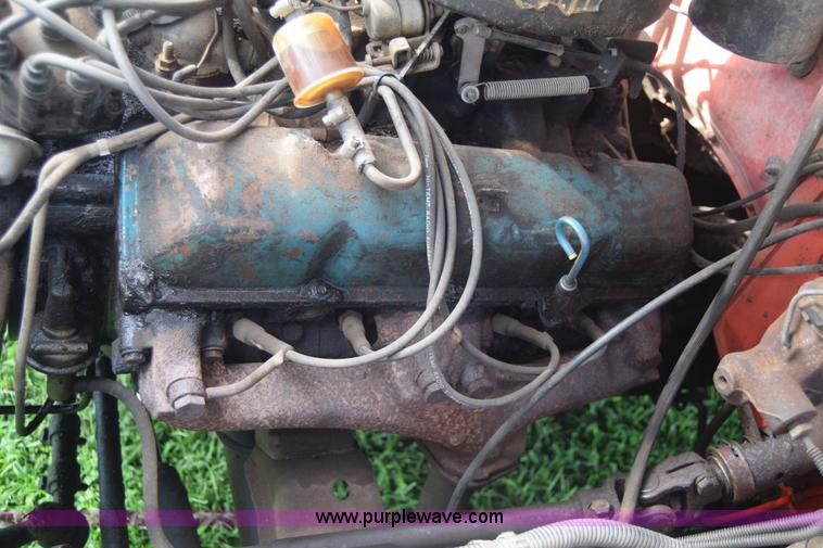 image for item J7878 1974 Jeep J10 pickup truck