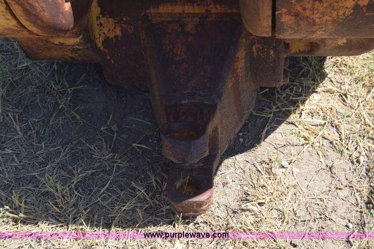 image for item J7942 Hyster D7H dozer winch