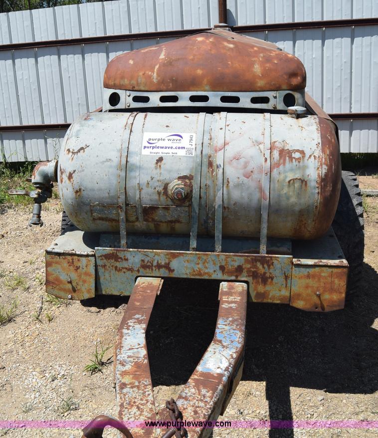 image for item J7943 Worthington air compressor