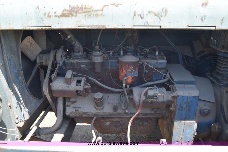 image for item J7943 Worthington air compressor