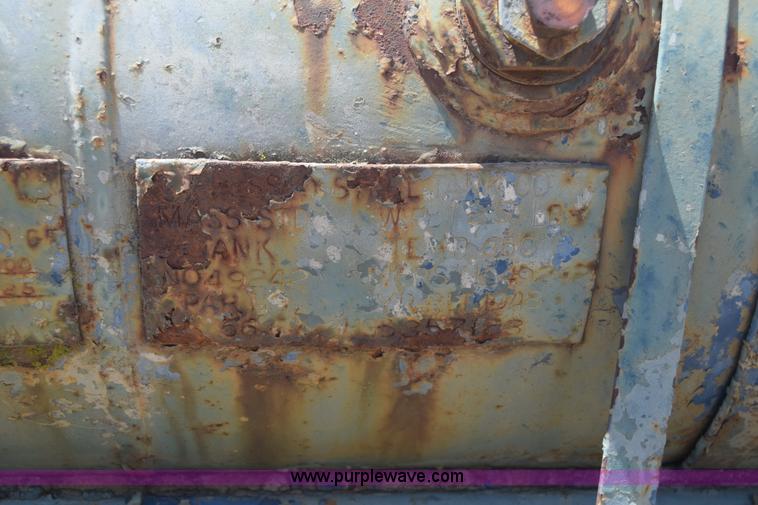 image for item J7943 Worthington air compressor