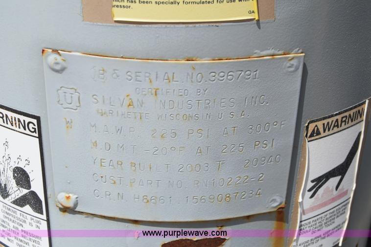 image for item J7944 API air compressor