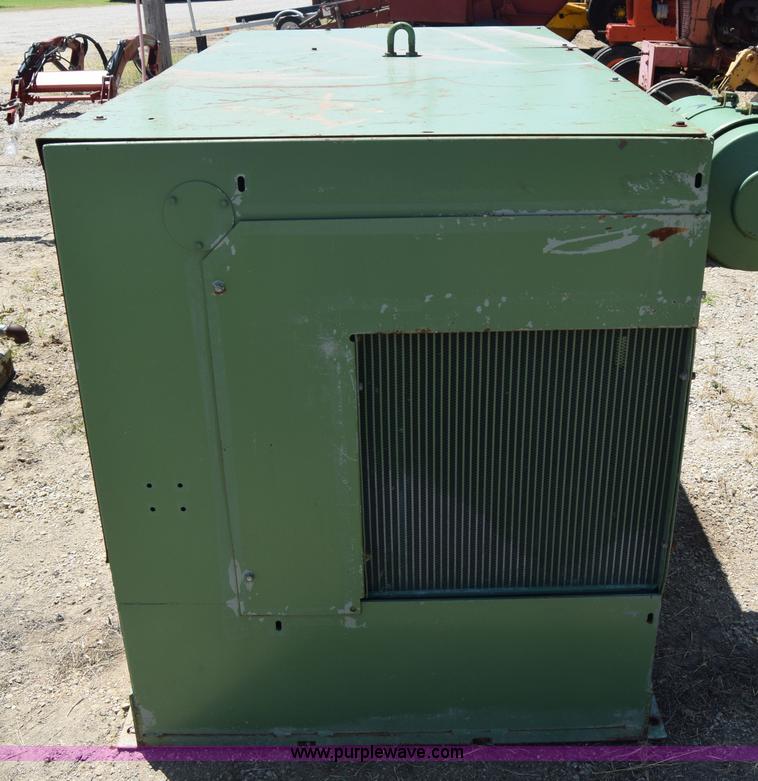 image for item J7945 Sullair air compressor