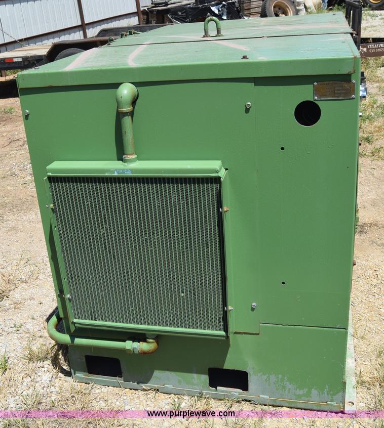 image for item J7945 Sullair air compressor