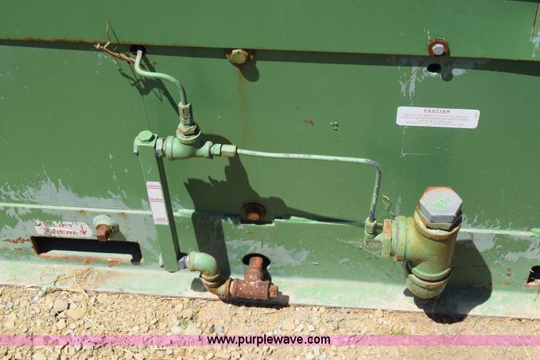 image for item J7945 Sullair air compressor