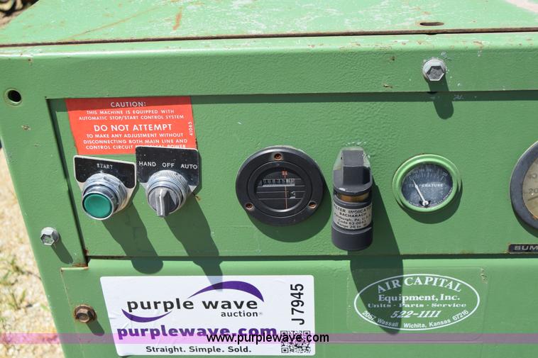 image for item J7945 Sullair air compressor
