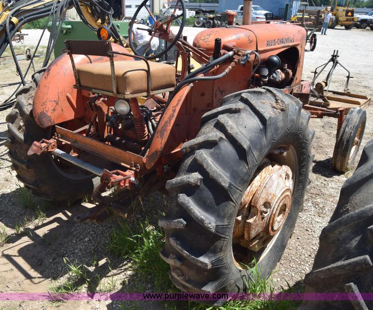 image for item J7952 Allis Chalmers WD tractor