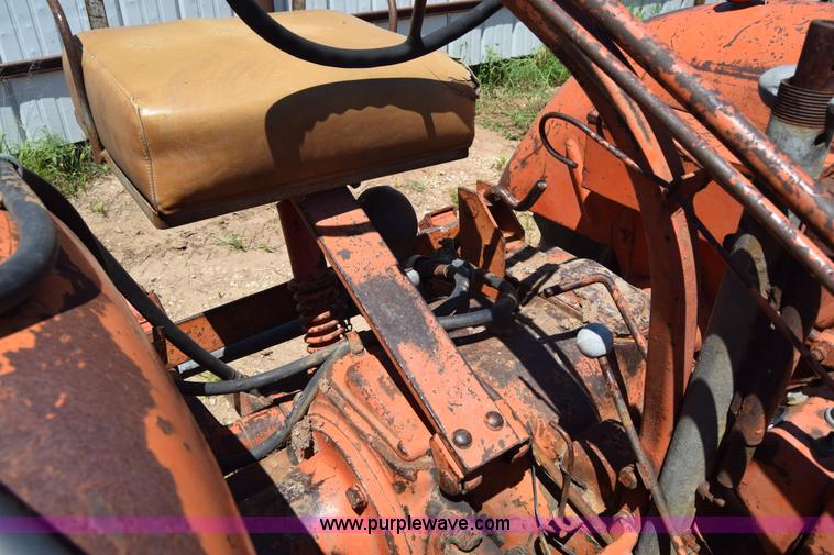 image for item J7952 Allis Chalmers WD tractor