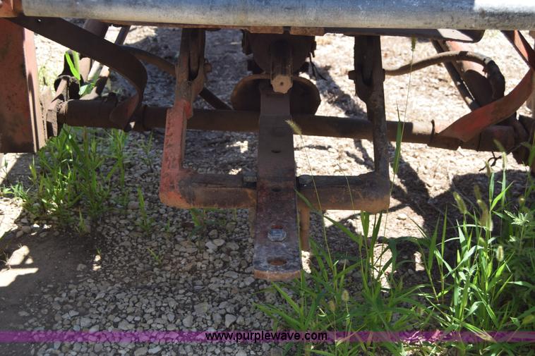 image for item J7952 Allis Chalmers WD tractor