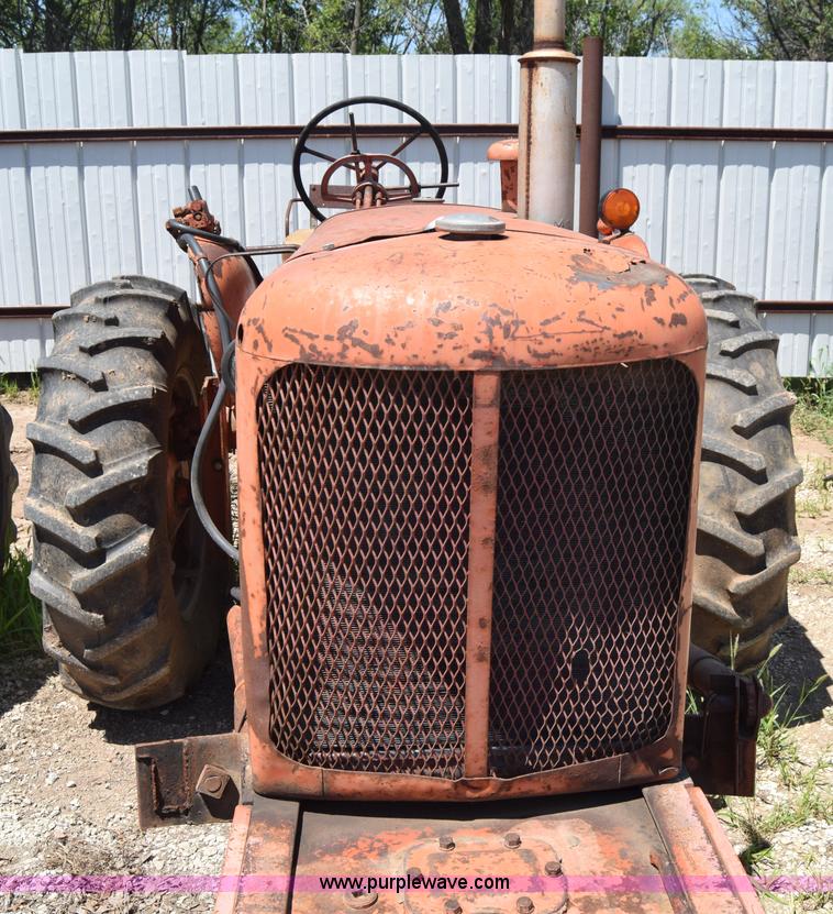 image for item J7952 Allis Chalmers WD tractor