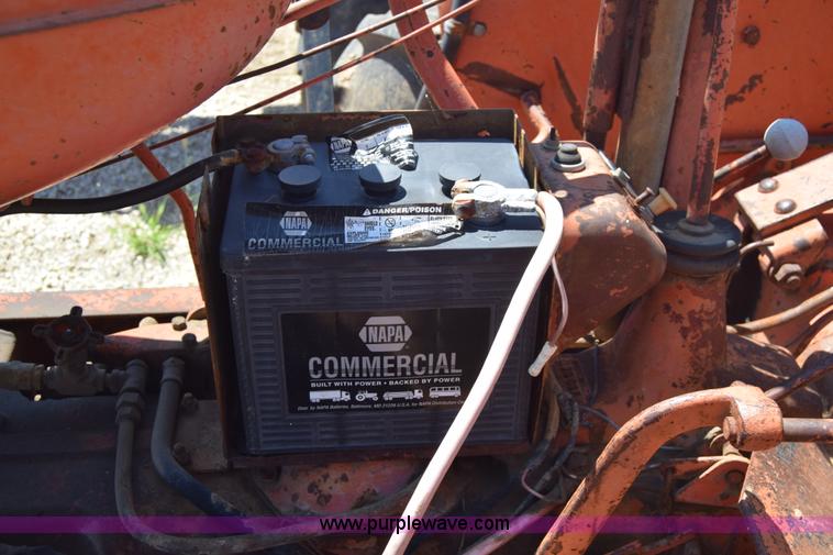 image for item J7952 Allis Chalmers WD tractor