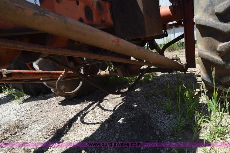 image for item J7952 Allis Chalmers WD tractor