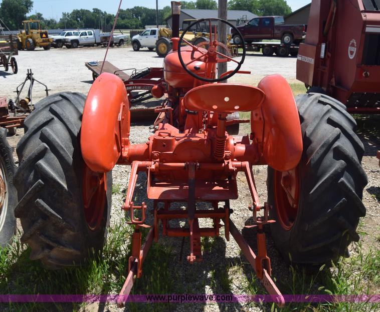 image for item J7953 Allis Chalmers WD tractor