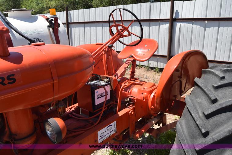 image for item J7953 Allis Chalmers WD tractor
