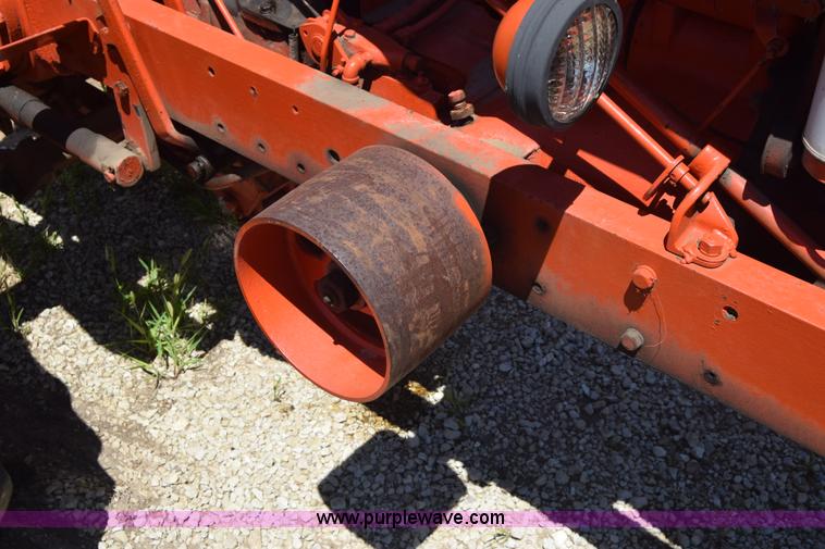 image for item J7953 Allis Chalmers WD tractor