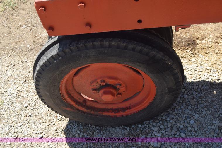 image for item J7953 Allis Chalmers WD tractor