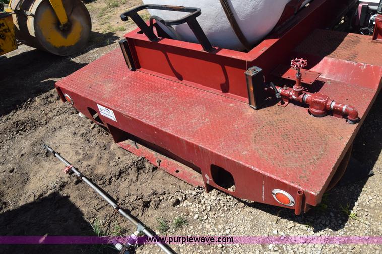 image for item J7954 Sprayer bed