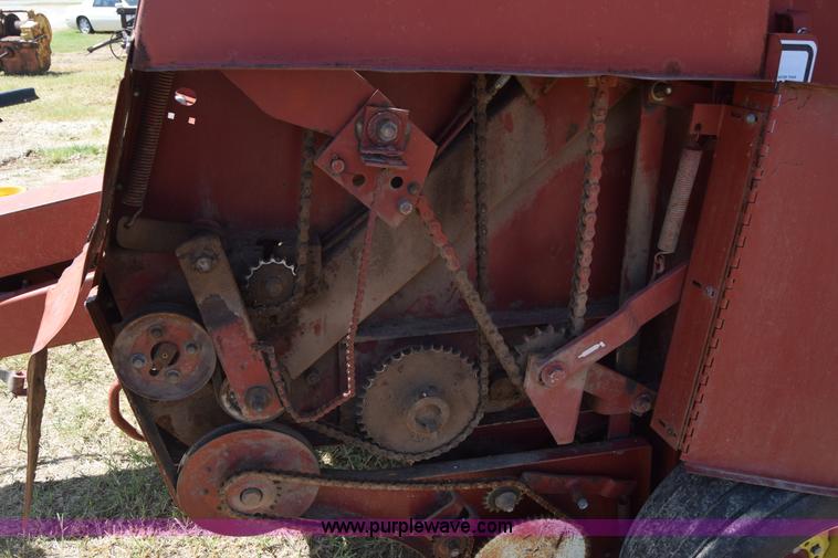 image for item J7955 Hesston 5580 round baler