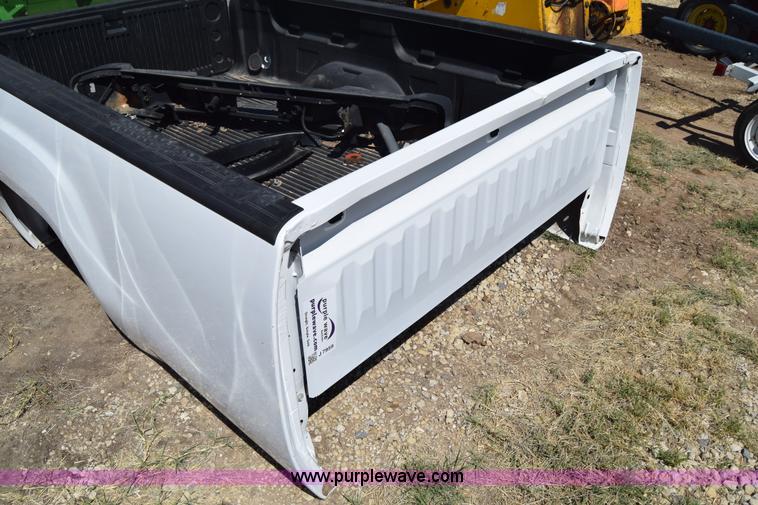 image for item J7959 GMC Sierra truck bed